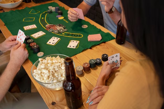 isototo login mobile app display showing football markets and live-dealer tables